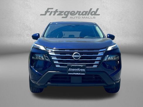 Used 2025 Nissan Rogue SV AWD/4WD image 6