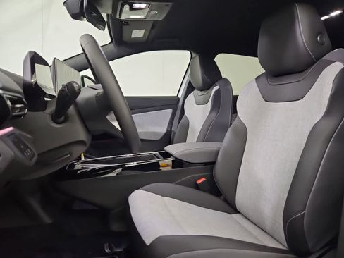 New 2026 Volkswagen ID.4 Pro image 16