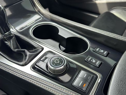 Used 2018 Nissan Maxima 3.5 SL image 26