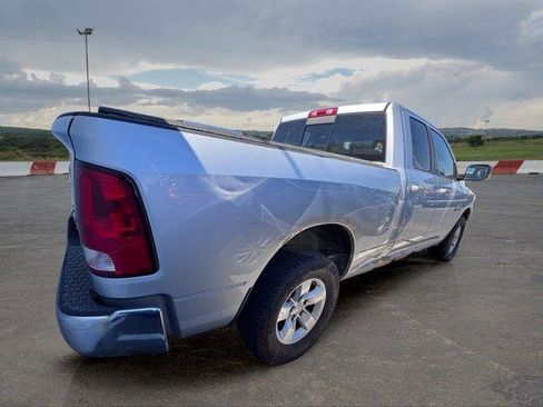 Used 2014 RAM 1500 Classic SLT AWD/4WD image 3
