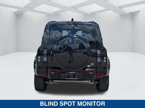 Used 2023 Land Rover Defender 90 X AWD/4WD image 6