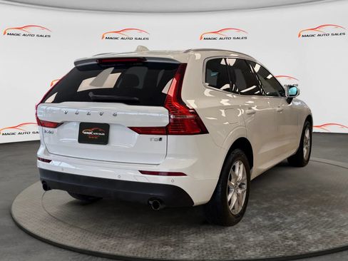 Used 2020 Volvo XC60 T5 Momentum AWD/4WD image 10