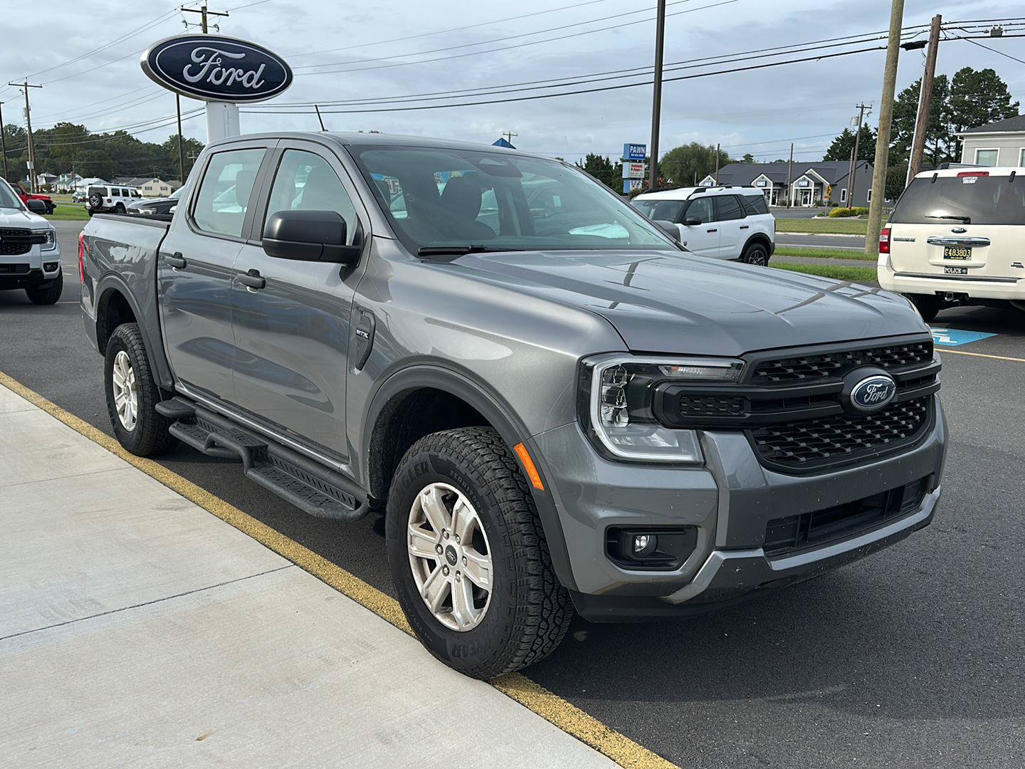 Used 2025 Ford Ranger XL w/ Trailer Tow Package AWD/4WD image 3