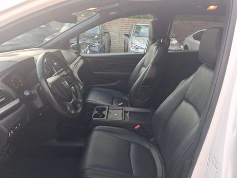 Used 2025 Honda Odyssey Sport-L image 4