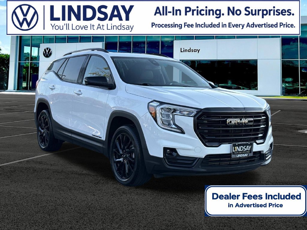 Used 2023 GMC Terrain SLT w/ Infotainment Package II AWD/4WD image 1
