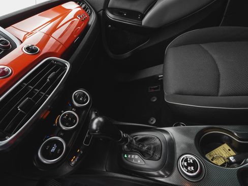 Used 2016 FIAT 500X Easy image 17
