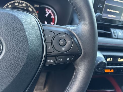 Used 2020 Toyota RAV4 TRD Off-Road image 20