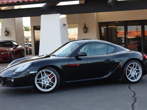 Used 2011 Porsche Cayman RWD image 5