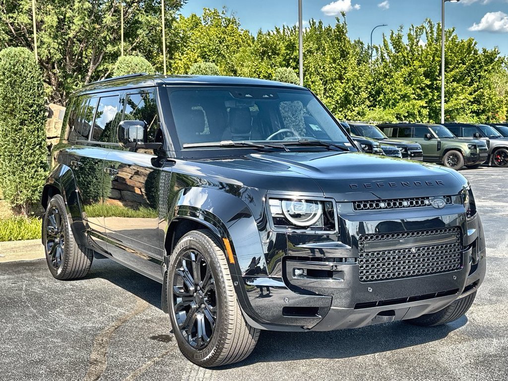 Used 2026 Land Rover Defender 110 OCTA AWD/4WD image 7