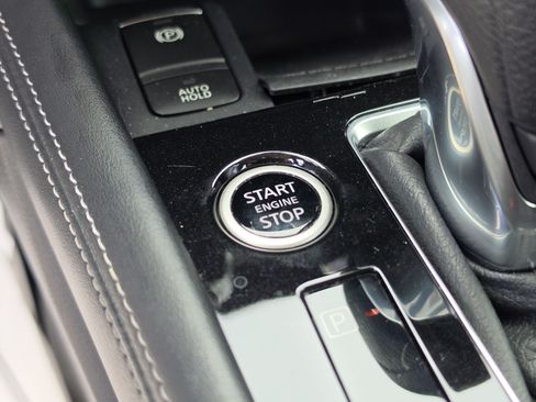 Used 2023 Nissan Kicks SV FWD image 34