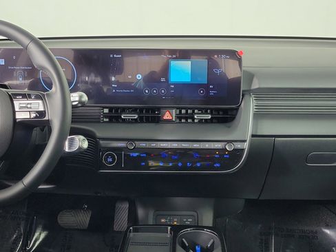 New 2026 Hyundai Ioniq 5 SE image 9