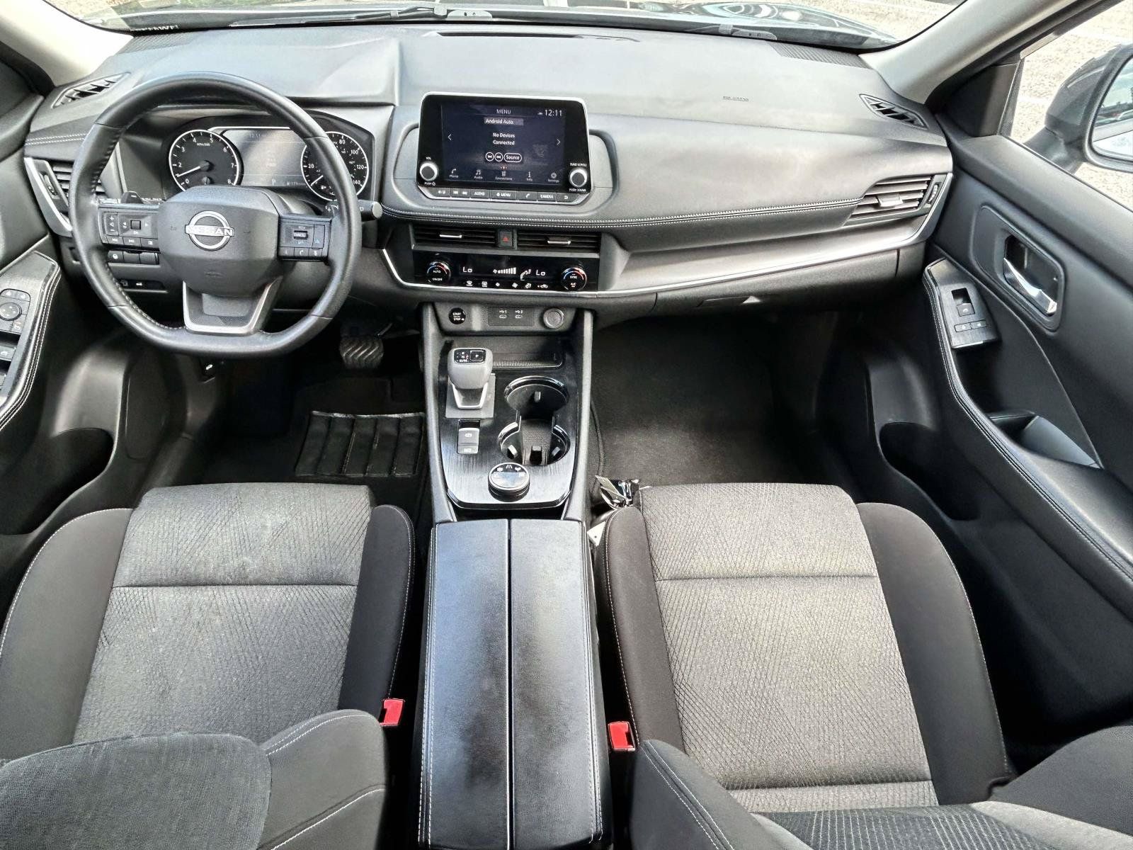 Used 2025 Nissan Rogue SV AWD/4WD image 9