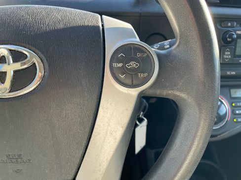 Used 2012 Toyota Prius C One image 33