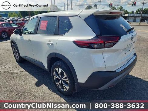 Certified 2023 Nissan Rogue SV AWD/4WD image 6
