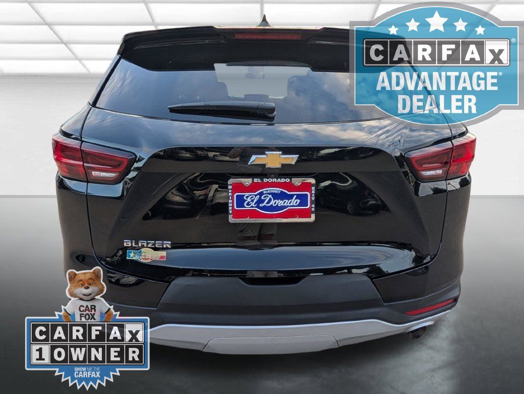 Used 2025 Chevrolet Blazer LT FWD image 25