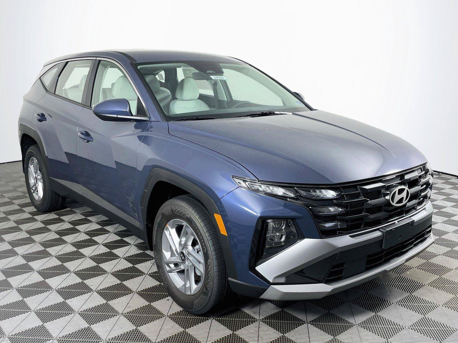 New 2026 Hyundai Tucson SE AWD/4WD image 1