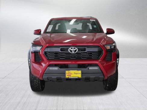 Used 2024 Toyota Tacoma TRD Off-Road image 2