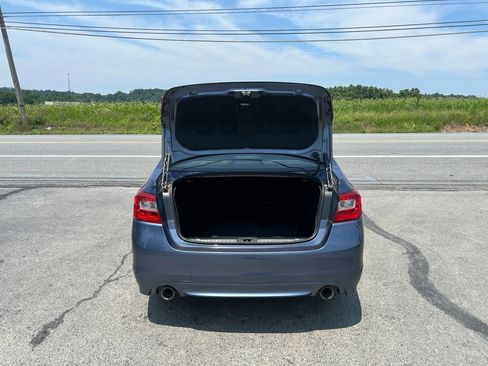 Used 2015 Subaru Legacy 3.6R Limited AWD/4WD image 11
