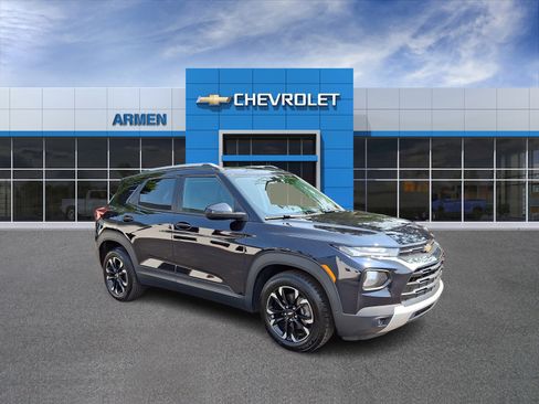 Certified 2021 Chevrolet TrailBlazer LT w/ Convenience Package FWD image 4