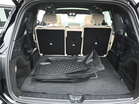 Used 2021 Mercedes-Benz GLB 250 4MATIC image 25