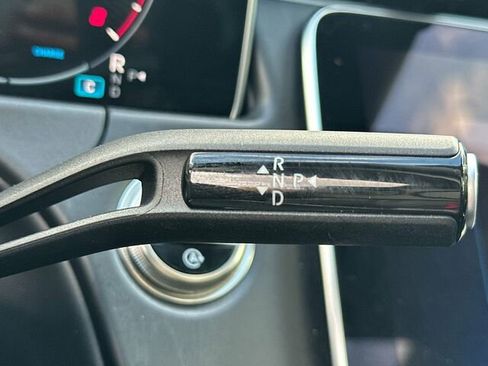 Used 2025 Mercedes-Benz E 350 Sedan image 26