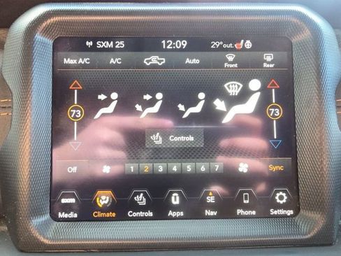 Used 2021 Jeep Gladiator Overland image 19