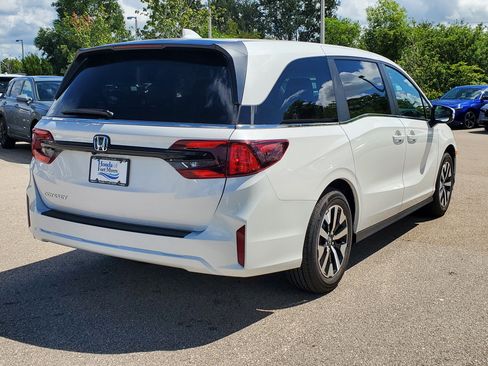 New 2026 Honda Odyssey EX-L image 6