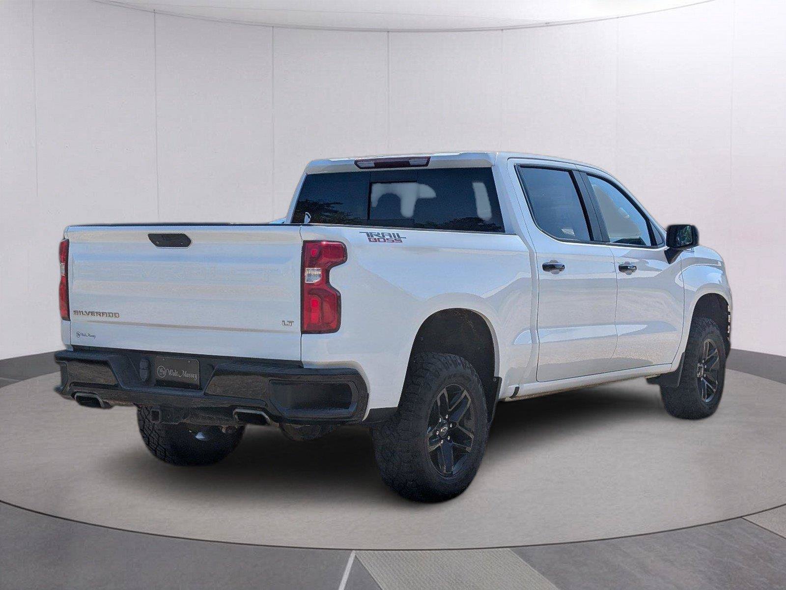 Used 2020 Chevrolet Silverado 1500 LT Trail Boss AWD/4WD image 7