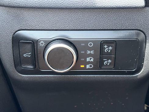 Used 2024 Ford Escape ST-Line FWD image 13