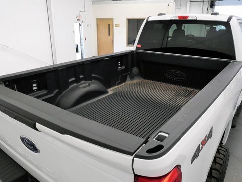 Used 2023 Ford F250 XLT AWD/4WD image 38