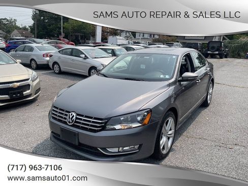 Used 2012 Volkswagen Passat 3.6 SEL Premium FWD image 1