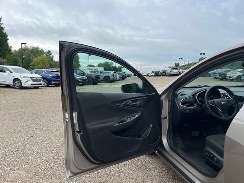 Used 2023 Chevrolet Malibu LT w/ Driver Confidence Package FWD image 14