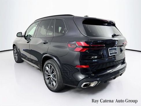 Used 2025 BMW X5 xDrive40i w/ Executive Package AWD/4WD image 5