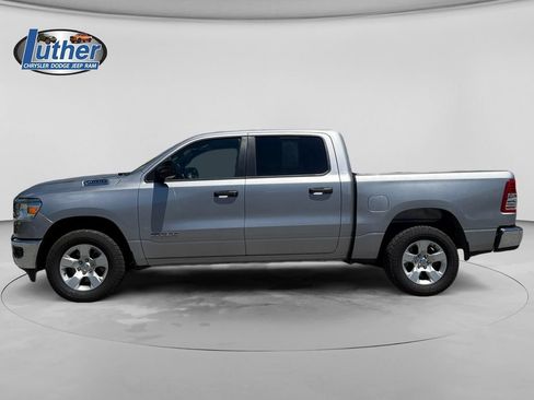 Used 2024 RAM 1500 Lone Star AWD/4WD image 2