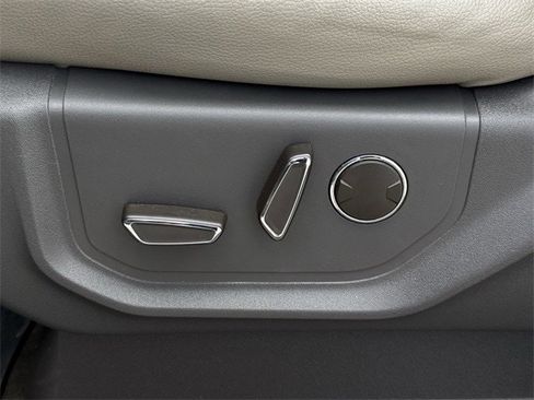 Used 2019 Ford Expedition Limited w/ Special Edition Package image 27