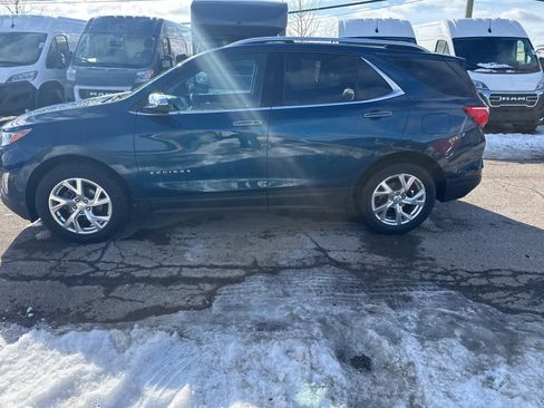 Used 2021 Chevrolet Equinox Premier w/ LPO, Floor Liner Package image 17