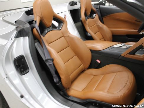 Used 2015 Chevrolet Corvette Stingray Convertible w/ 3LT Preferred Equipment Group RWD image 39