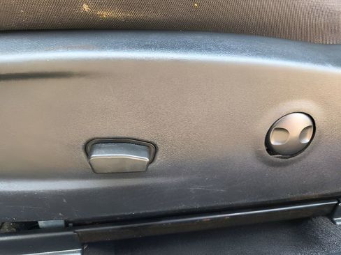 Used 2022 Dodge Challenger SXT w/ Blacktop Package image 12