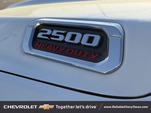 Used 2024 RAM 2500 Tradesman w/ Chrome Appearance Group image 12