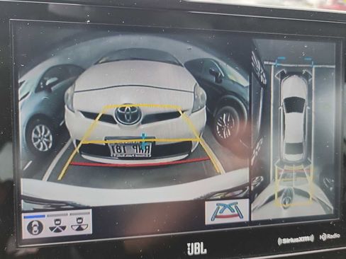 Used 2023 Toyota Camry XSE image 18