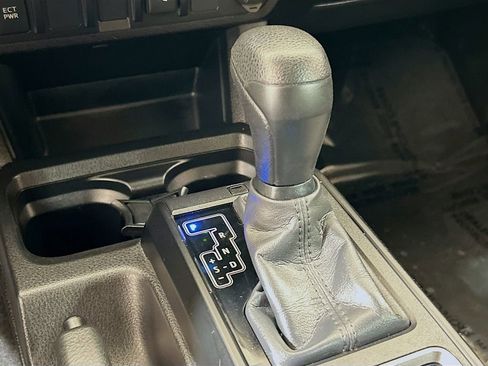 Used 2023 Toyota Tacoma SR image 14