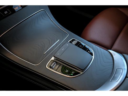 Certified 2020 Mercedes-Benz GLC 300 4MATIC image 22