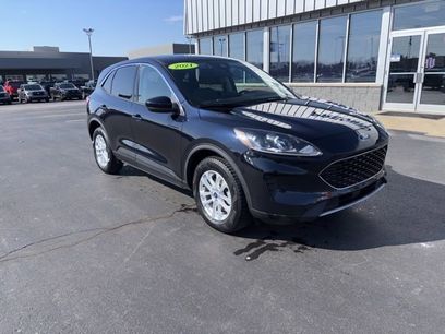 Used 2021 Ford Escape SE w/ Convenience Package