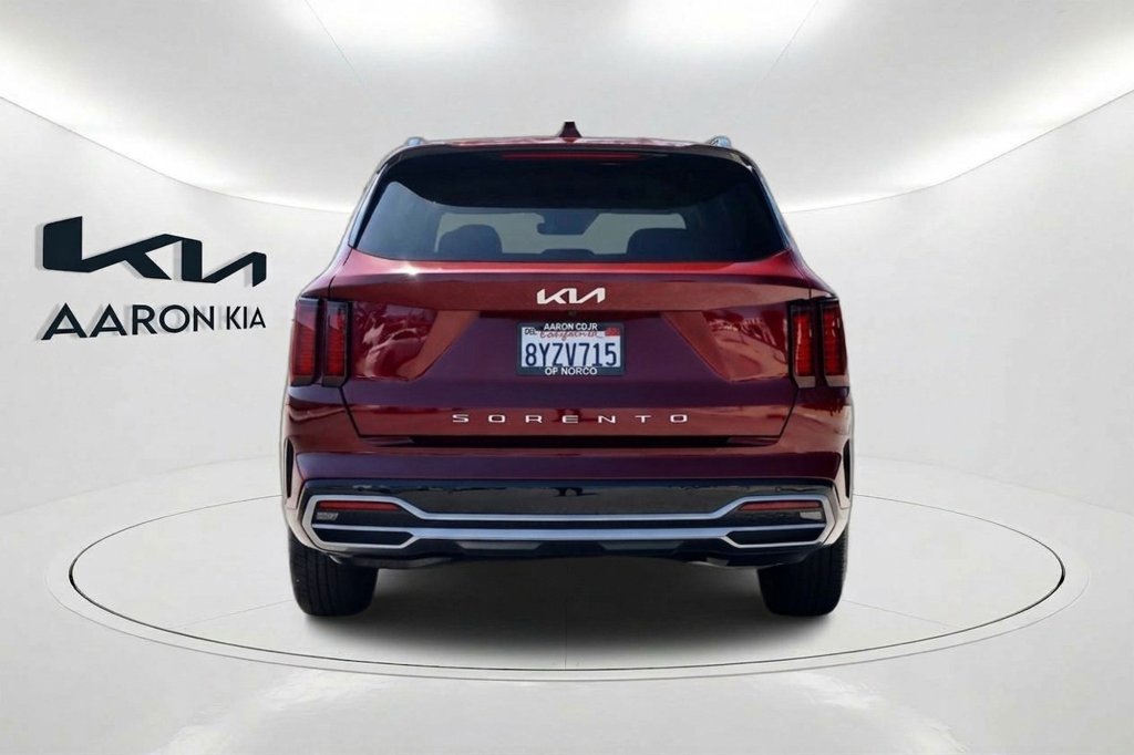 Used 2022 Kia Sorento S FWD image 5