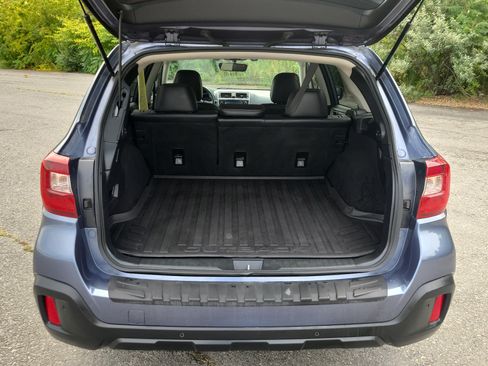Used 2018 Subaru Outback 2.5i Limited AWD/4WD image 17