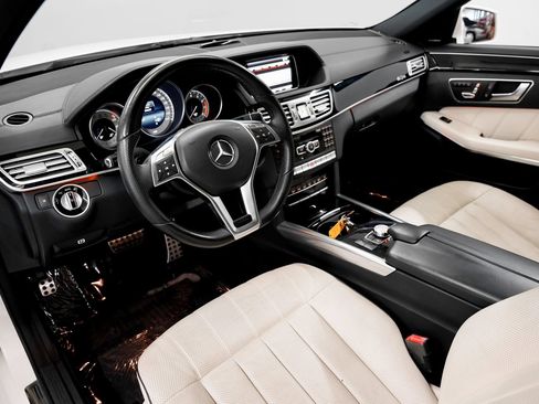 Used 2015 Mercedes-Benz E 400 Sedan image 18