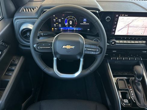 New 2026 Chevrolet Colorado LT image 14