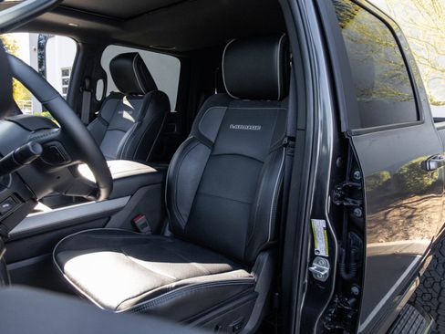 Used 2024 RAM 2500 Laramie w/ Night Edition image 14