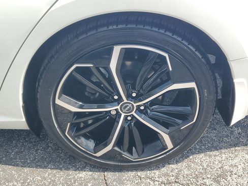 Certified 2024 Nissan Altima 2.5 SR FWD image 8