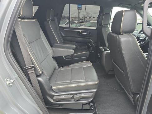 Used 2025 Chevrolet Tahoe Premier image 22